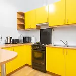 Apartment Metro Politechnika Vintage By Bookinghost