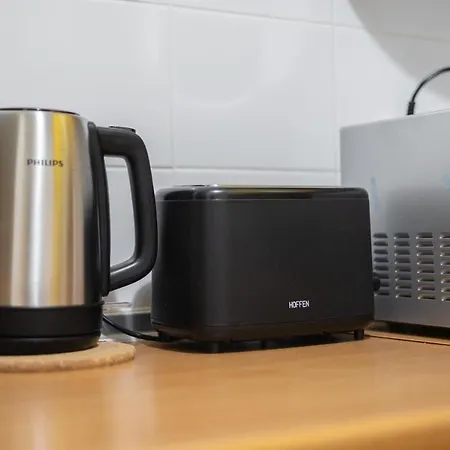 Metro Politechnika Vintage By Bookinghost