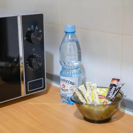 Metro Politechnika Vintage By Bookinghost 아파트 *