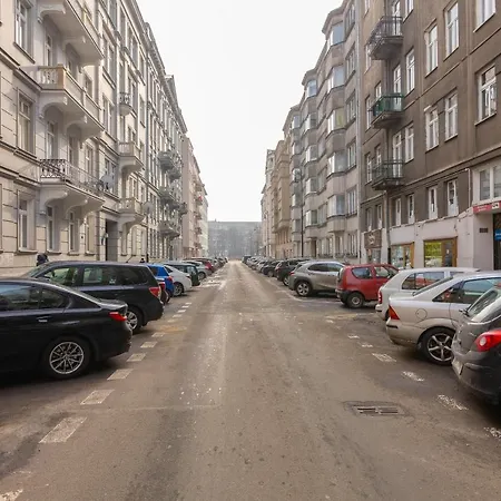 Metro Politechnika Vintage By Bookinghost Appartement *